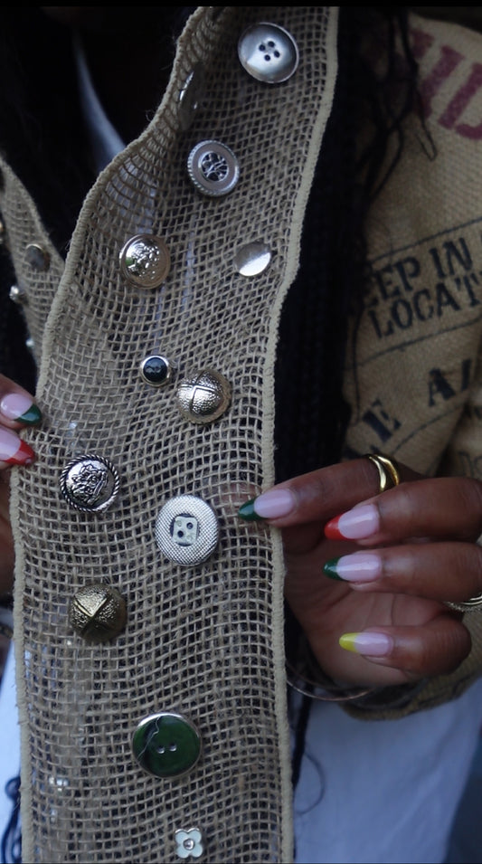 Vintage Button Scraf